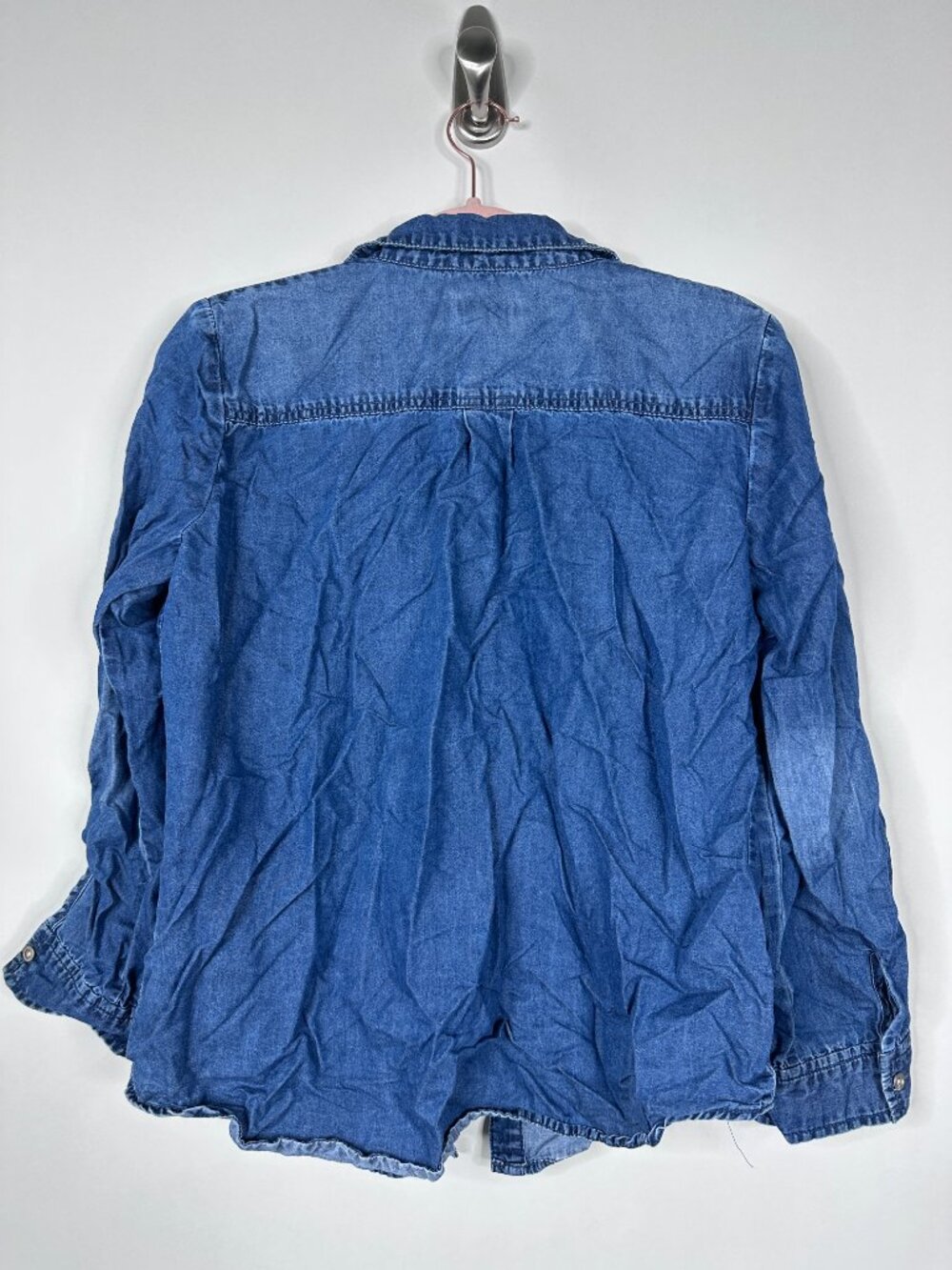 2/$30 Chico's Trucker Jean Jacket Acid Wash Medium #A1975 - Picture 4 of 7